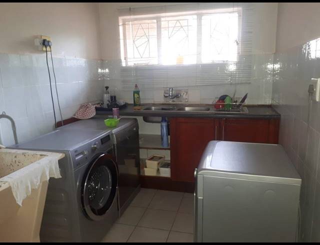 4 BEDROOM HOUSE TO LET IN PROTEA PARK